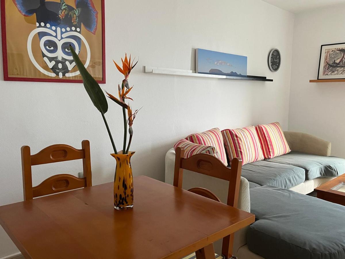 Playa Chica Apt With Terrace 100 M From The Sea Puerto del Carmen  Exterior foto